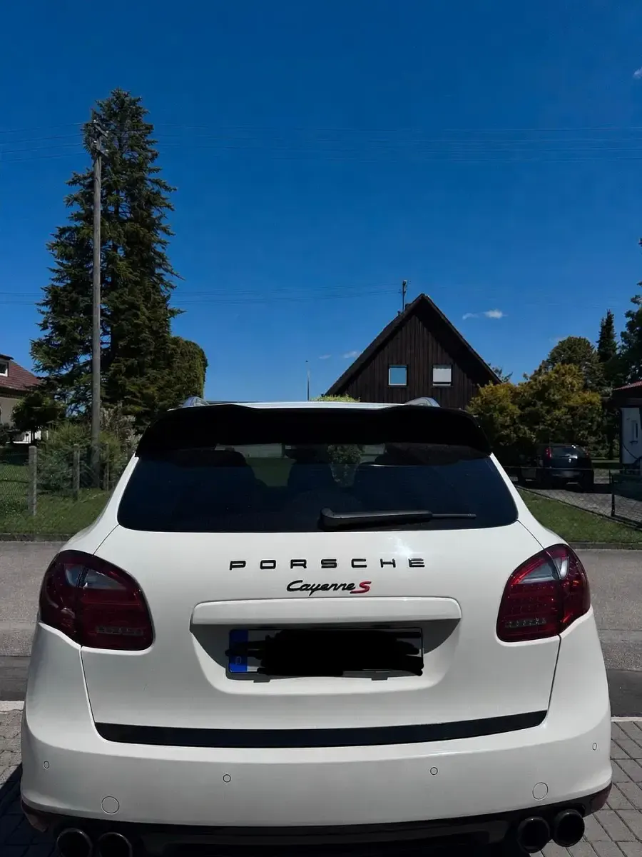 Gebraucht Porsche Cayenne S 400 PS (294 kW) 2010 Weiß SUV