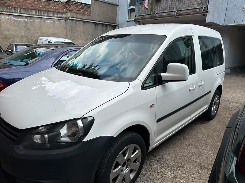 Weiß Gebraucht 2014 VW Caddy Edition Van / Kleinbus | 6.500 € (Superpreis) - Bild 1/4