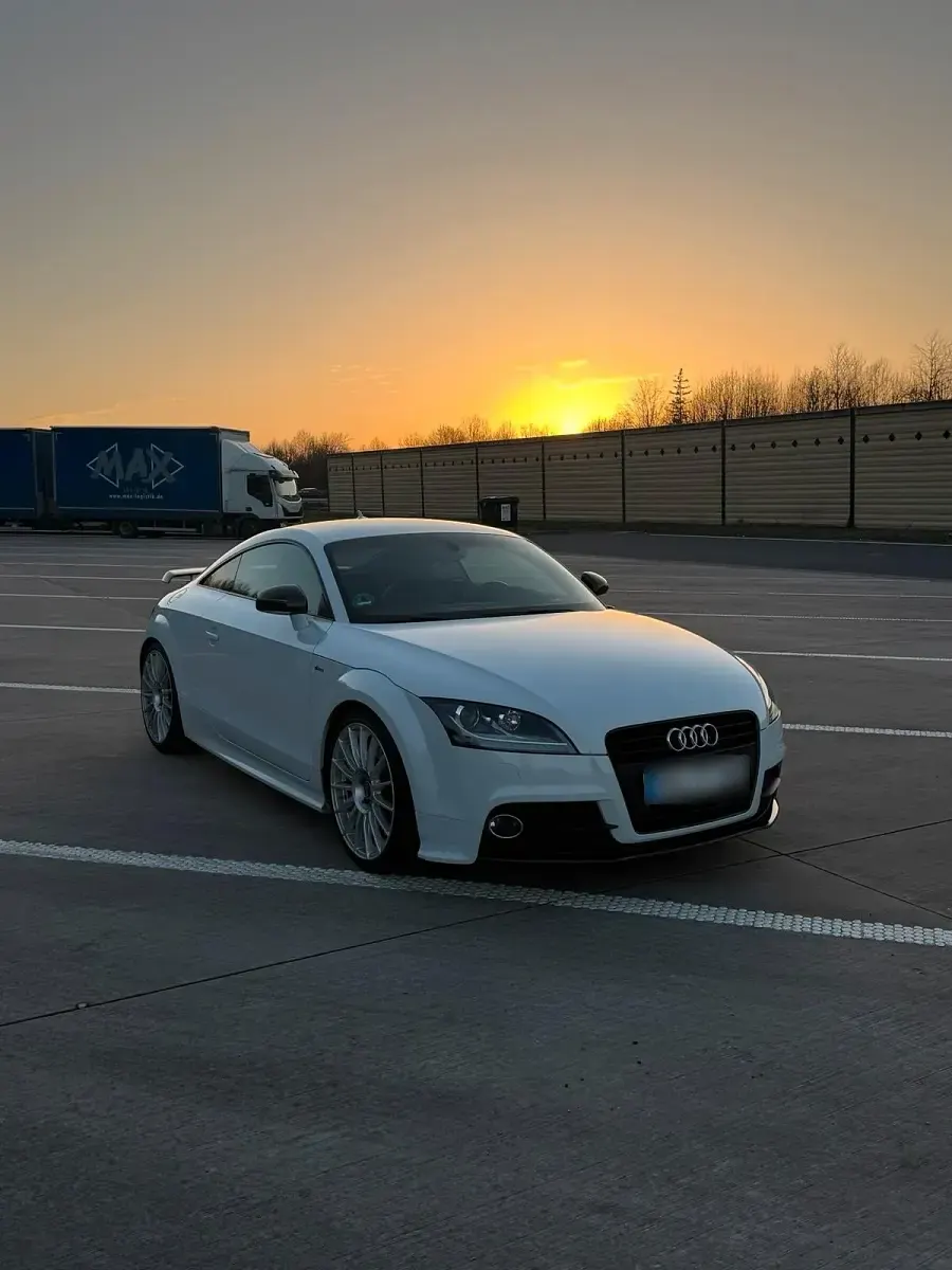 Second-hand Audi TT Competition 211 CP (155 kW) 2013 Alb Coupe