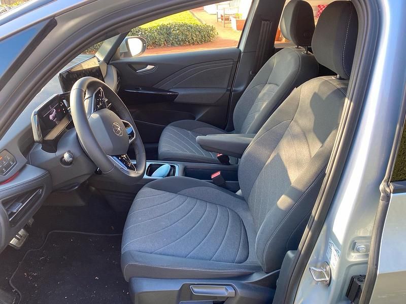 Gebraucht VW ID.3 Pro 150 kW (204 PS) 2024 Silber Kleinwagen