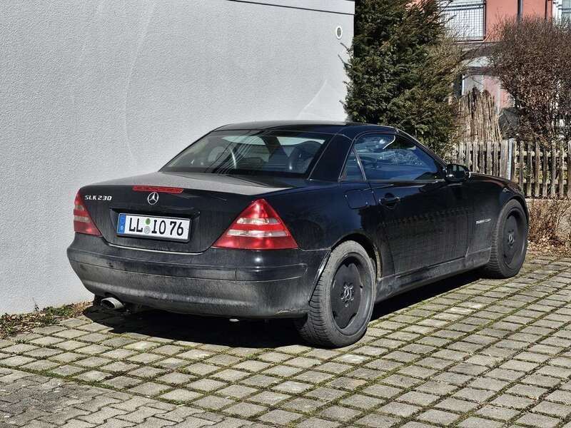 Gebraucht 2001 Mercedes SLK230 Cabrio | 2.500 € (Guter Preis) - Bild 1/4