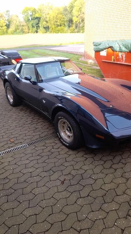 Second-hand Corvette C3 224 CP (164 kW) 1979 Albastru Cabrio