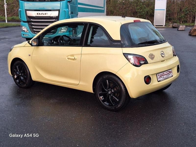 Gebraucht Opel Adam Basis 69 PS (50 kW) 2016 Gelb Kleinwagen