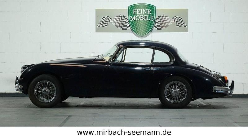 Gebraucht Jaguar XK 209 PS (153 kW) 1958 Blau Coupé