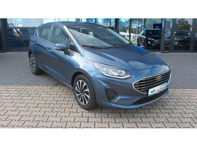 Gebraucht Ford Fiesta Titanium 125 PS (91 kW) 2023 Chromablau metallic Kleinwagen