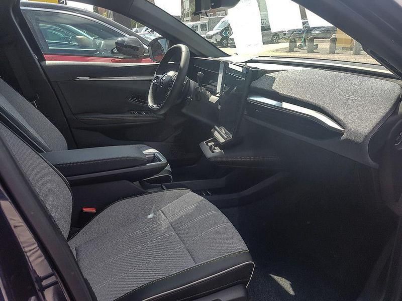 Gebraucht Renault Megane E-Tech Techno 160 kW (218 PS) 2023 Blau Limousine