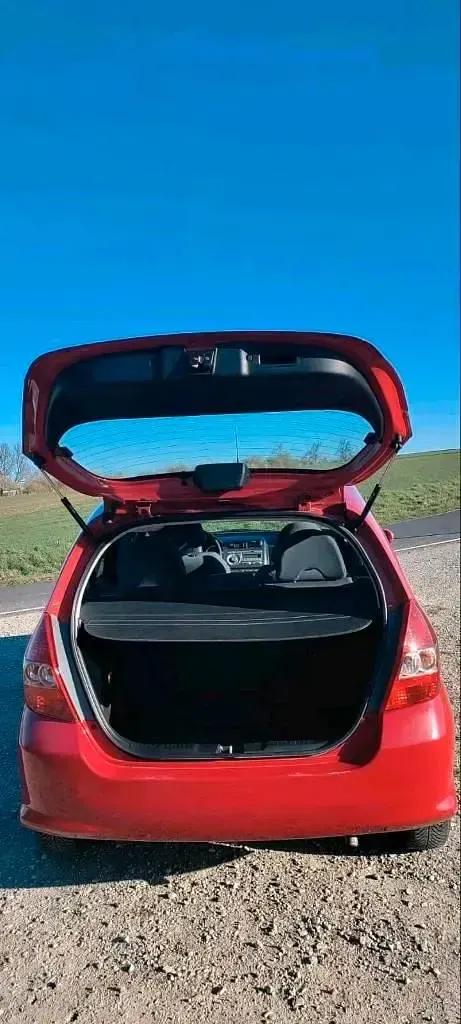 Gebraucht Honda Jazz 83 PS (61 kW) 2005 Rot Kleinwagen