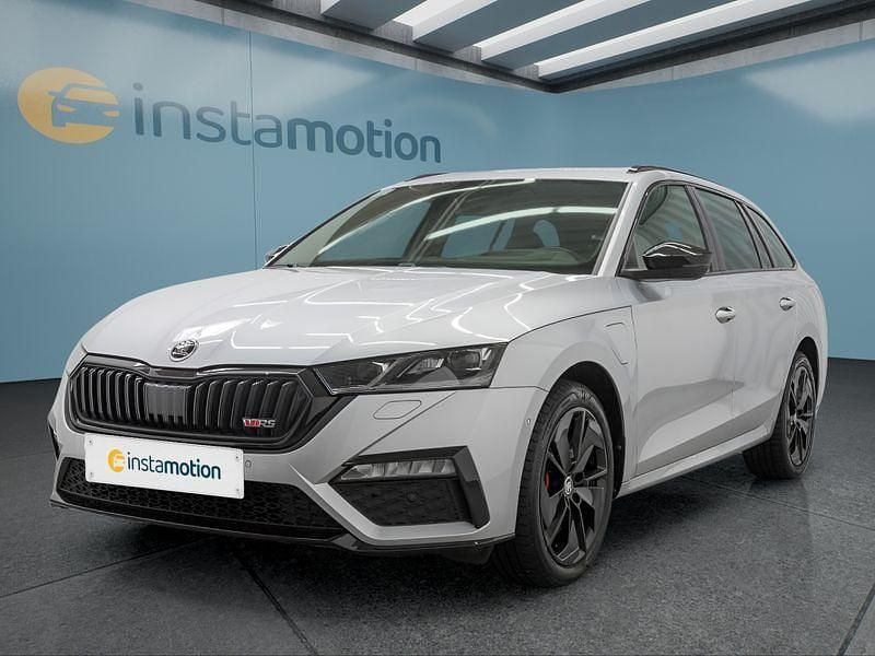 Silber Gebraucht 2022 Skoda Octavia RS Kombi | 28.749 € (Fairer Preis) - Bild 1/4
