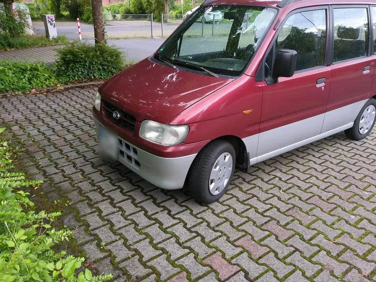 Gebraucht Daihatsu Move 56 PS (41 kW) 2001 Rot Van / Kleinbus