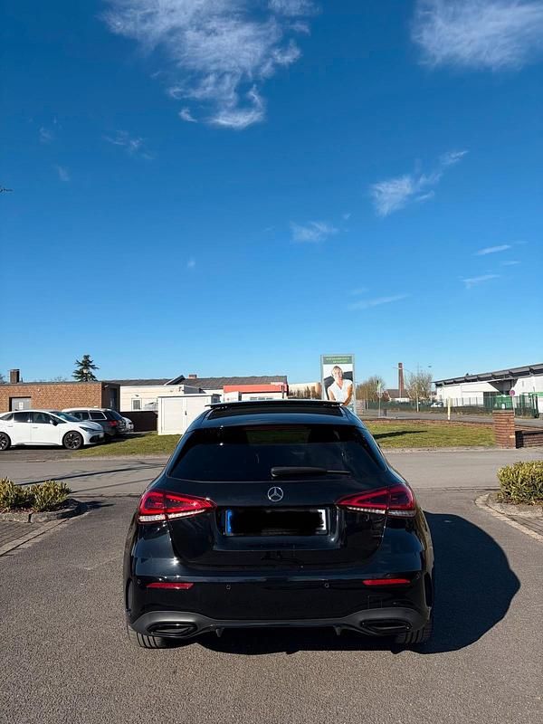 Gebraucht Mercedes A250 AMG 218 PS (160 kW) 2021 Schwarz Kleinwagen