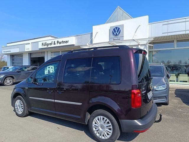 Gebraucht VW Caddy Trendline 102 PS (75 kW) 2019 Black berry Van / Kleinbus