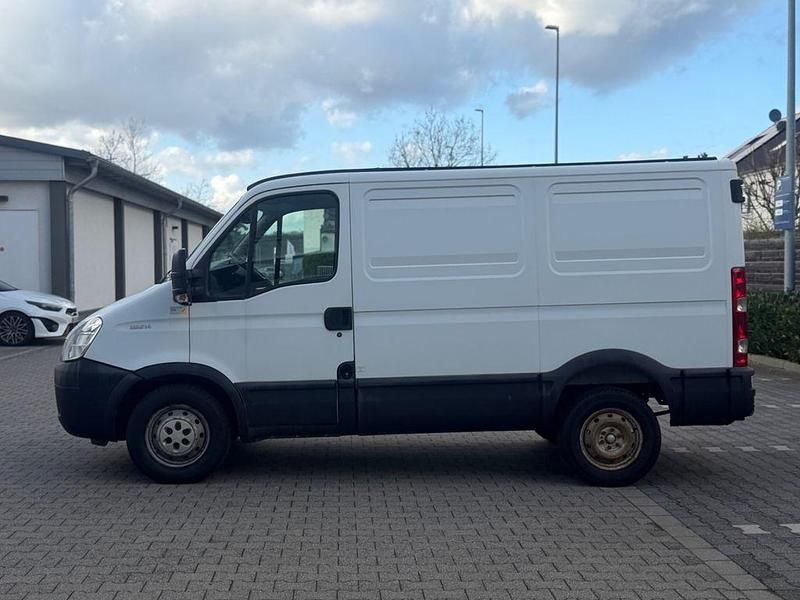 Gebraucht Iveco Daily 136 PS (100 kW) 2009 Weiß Van / Kleinbus