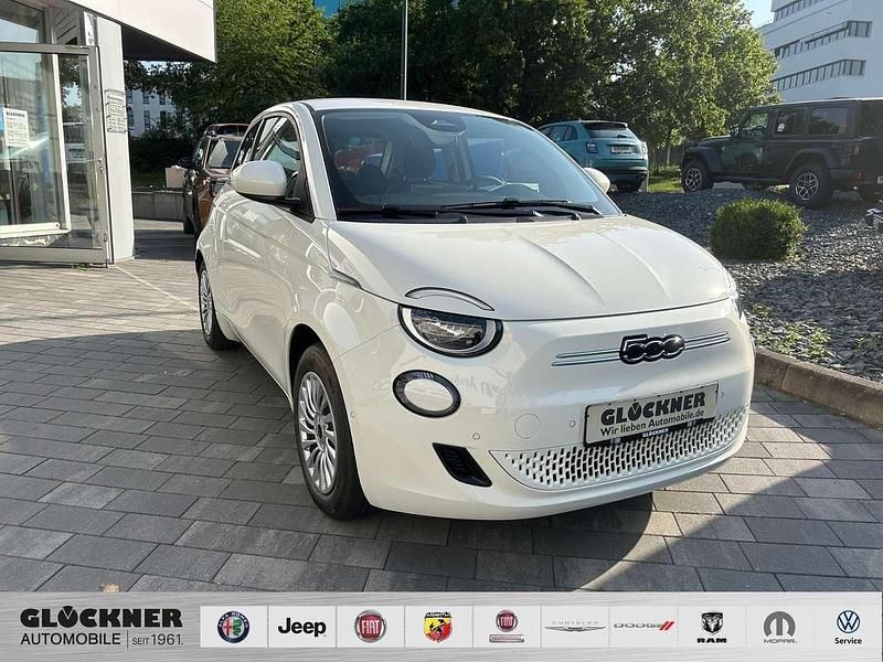 Arktis weiß Neu 2025 Fiat 500e Kleinwagen | 37.850 € - Bild 1/4