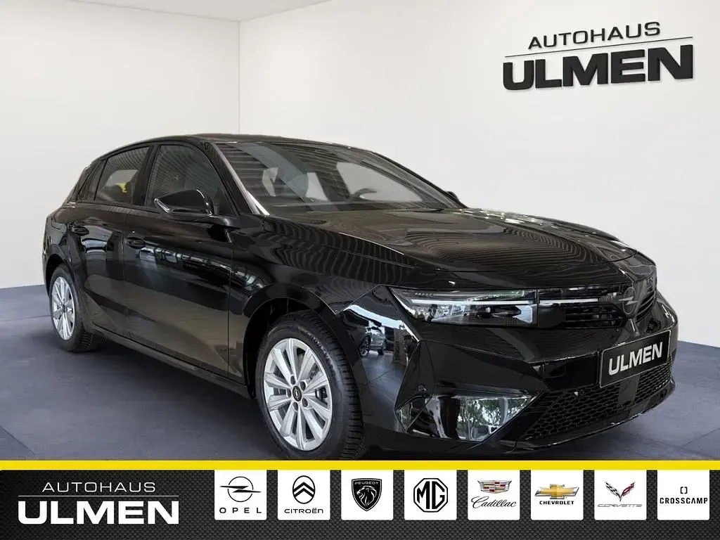 Neu Opel Astra Edition 145 PS (106 kW) 2026 Schwarz Limousine