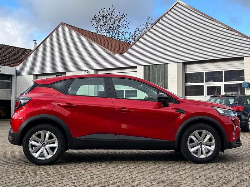 Neu Renault Captur Evolution 91 PS (66 kW) 2025 Nnp dezirrot SUV
