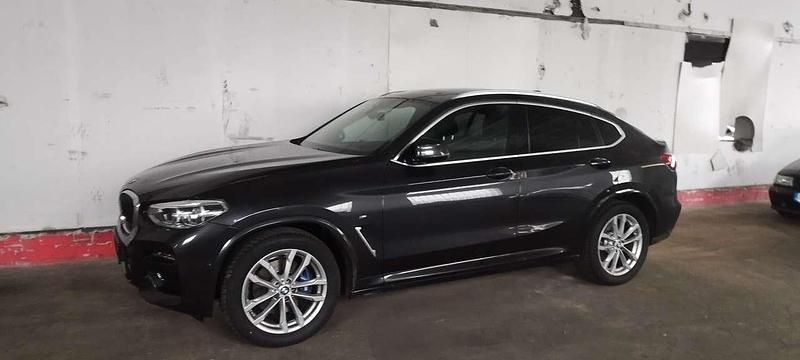 Grau Gebraucht 2020 BMW X4 M Sport SUV | 38.700 € (Etwas zu teuer) - Bild 1/4