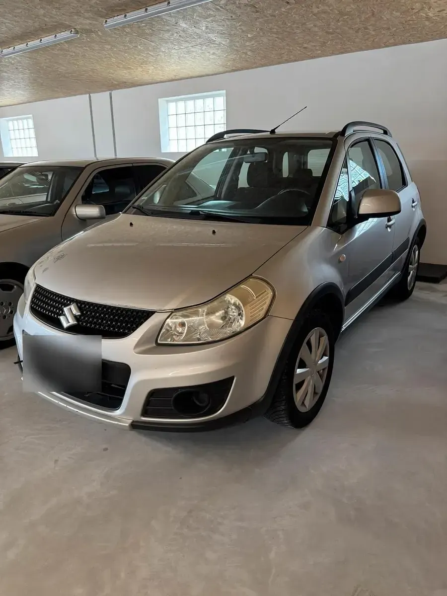 Gebraucht Suzuki SX4 111 PS (81 kW) 2013 Silber Limousine