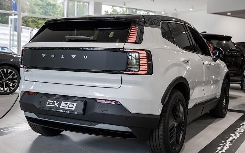 Neu Volvo EX30 Performance 314 kW (428 PS) 2025 Weiß SUV