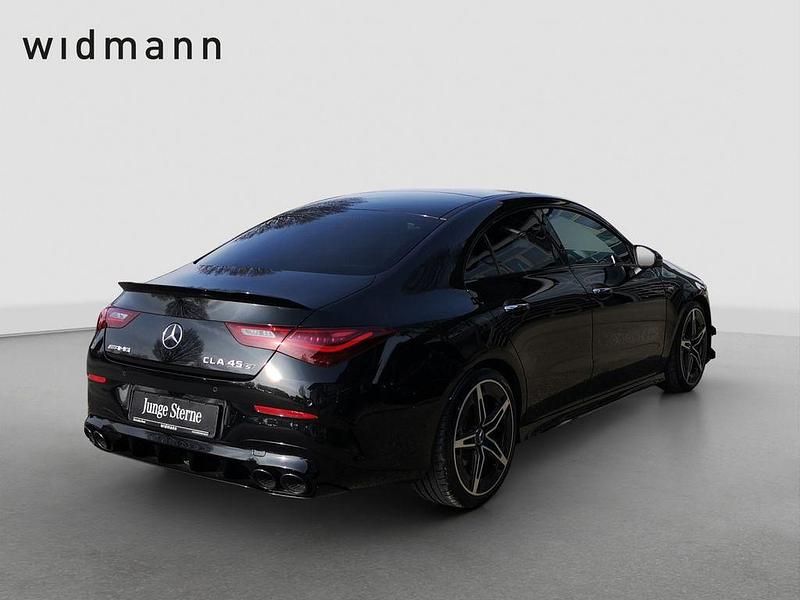 Gebraucht Mercedes CLA45 AMG AMG 421 PS (309 kW) 2024 Metalliclack kosmosschwarz Coupé