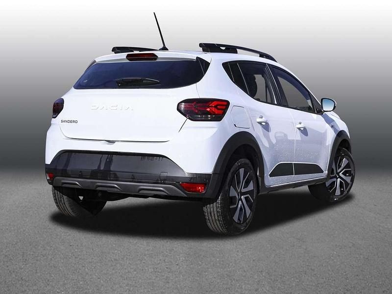 Gebraucht Dacia Sandero Expression 91 PS (66 kW) 2025 Arktisweiß Limousine