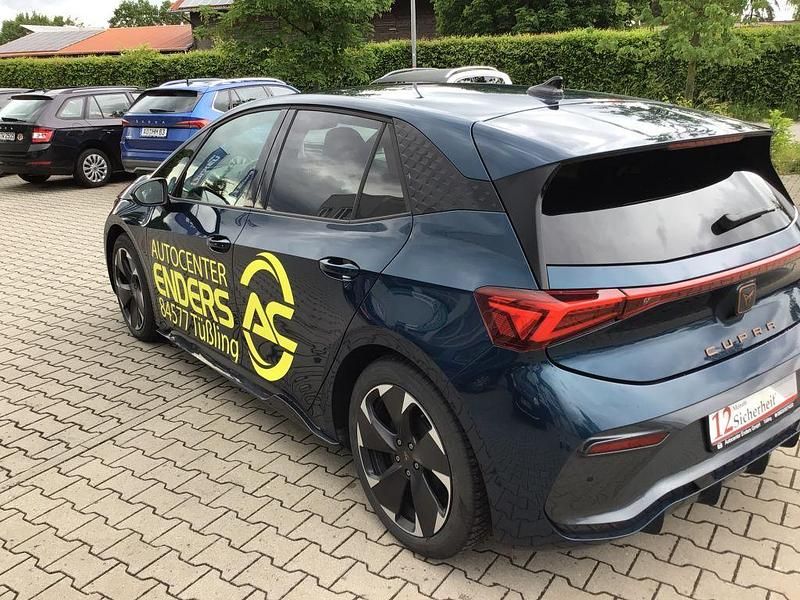 Gebraucht Cupra Born 169 kW (231 PS) 2023 Blau Kleinwagen