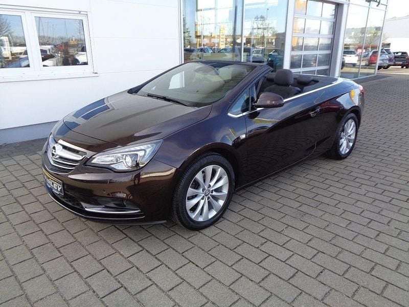 Gebraucht Opel Cascada Innovation 200 PS (147 kW) 2015 Braun Cabrio