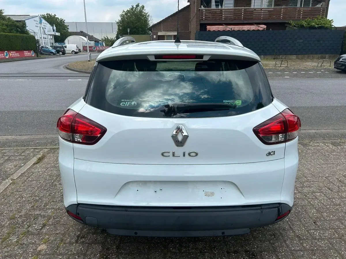 Gebraucht Renault Clio Expression 90 PS (66 kW) 2013 Weiß Kombi