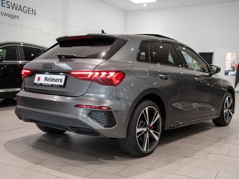 Gebraucht Audi A3 S-Line 150 PS (110 kW) 2022 Grau Limousine