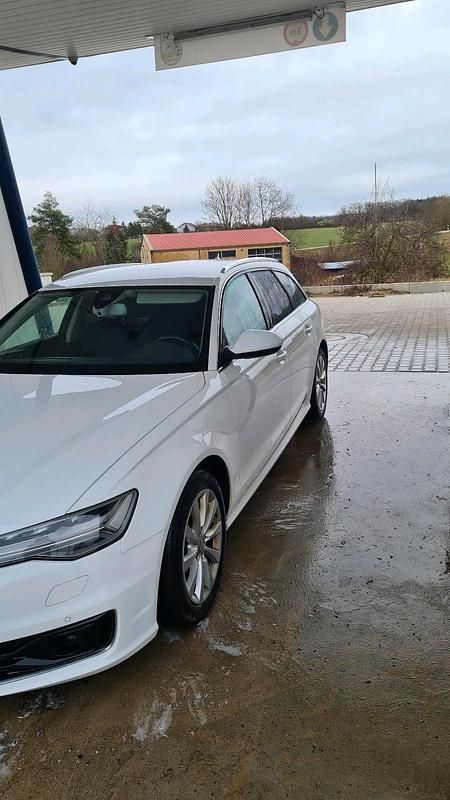 Gebraucht Audi A6 Ambiente 218 PS (160 kW) 2016 Weiß Kombi