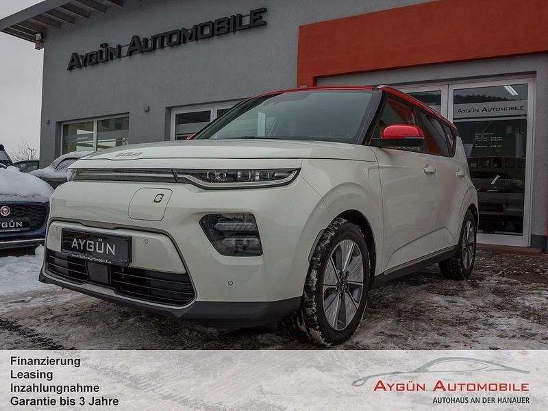 Weiß Gebraucht 2021 Kia Soul EV Vision SUV | 14.995 € (Fairer Preis) - Bild 1/4