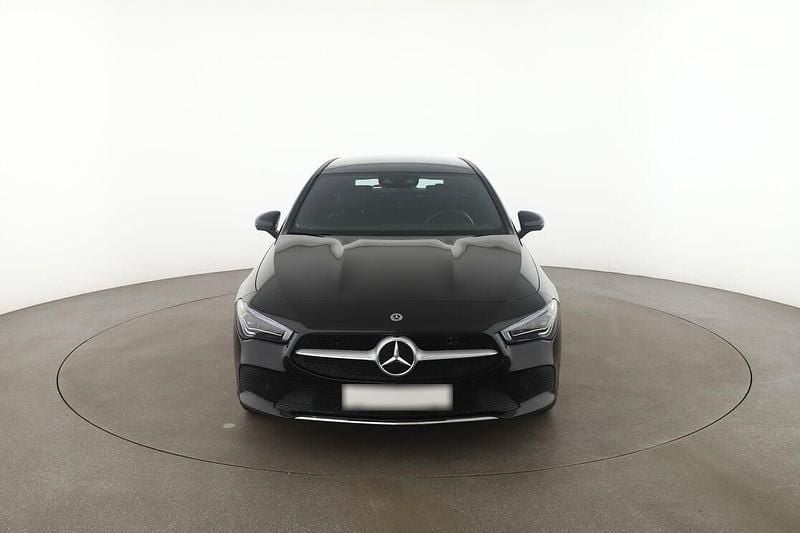Gebraucht Mercedes CLA250e 218 PS (160 kW) 2020 Schwarz Limousine