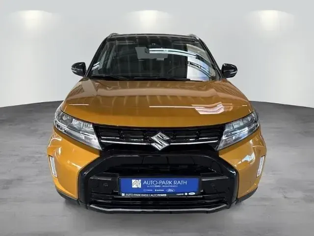 Neu Suzuki Vitara Comfort+ 110 PS (80 kW) 2026 Gelb SUV
