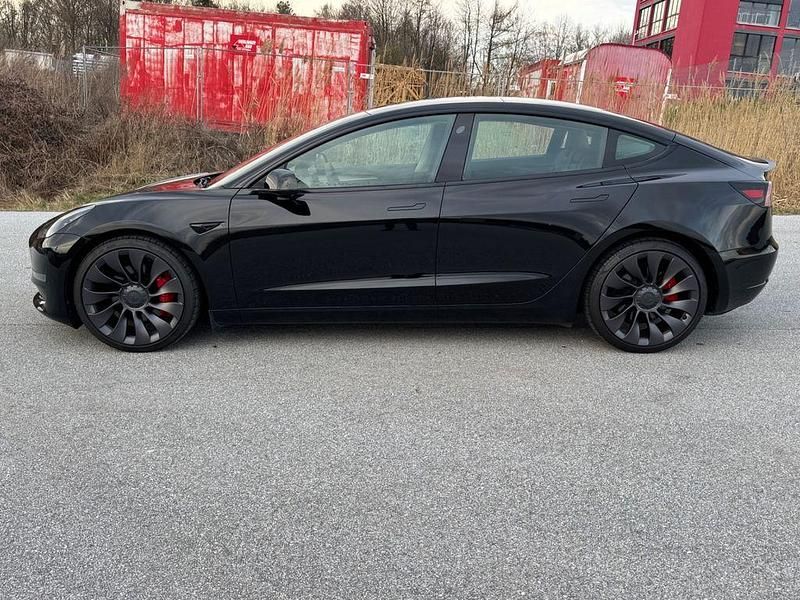 Gebraucht Tesla Model 3 Performance 392 kW (534 PS) 2022 Schwarz Limousine