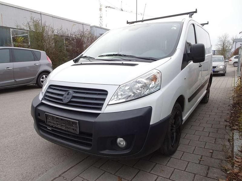 Gebraucht Fiat Scudo 128 PS (94 kW) 2014 Weiß Van