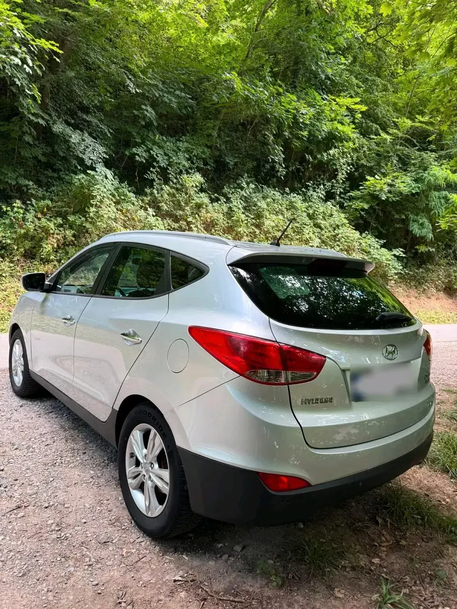 Gebraucht Hyundai ix35 143 PS (105 kW) 2011 Grau SUV