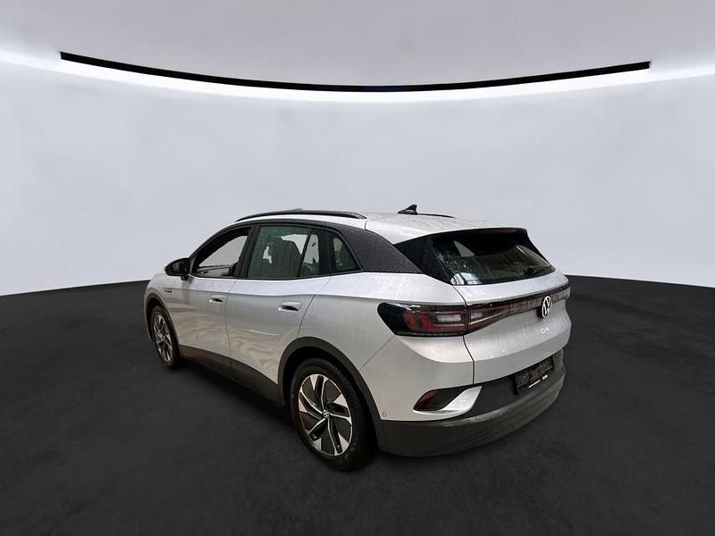 Gebraucht VW ID.4 Pro Performance 150 kW (204 PS) 2023 Scale silver metallic SUV