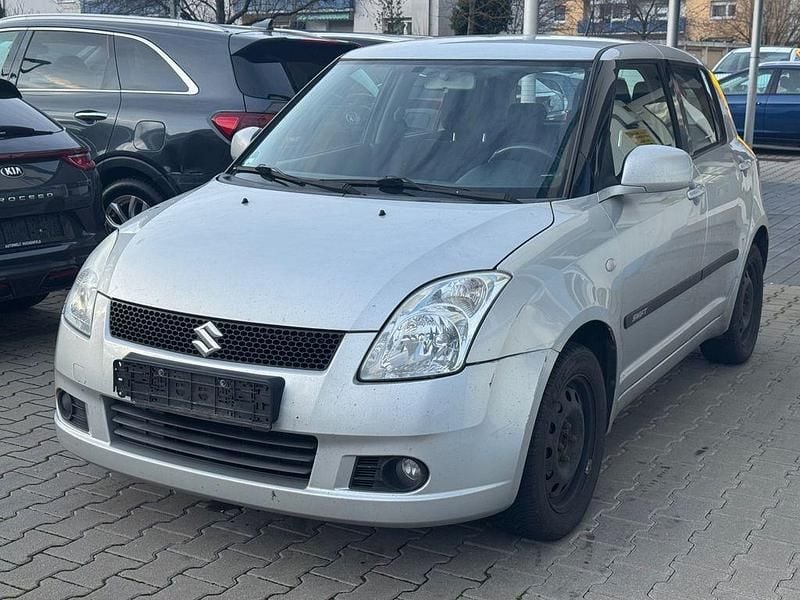 Gebraucht Suzuki Swift Comfort 92 PS (67 kW) 2006 Silber Limousine