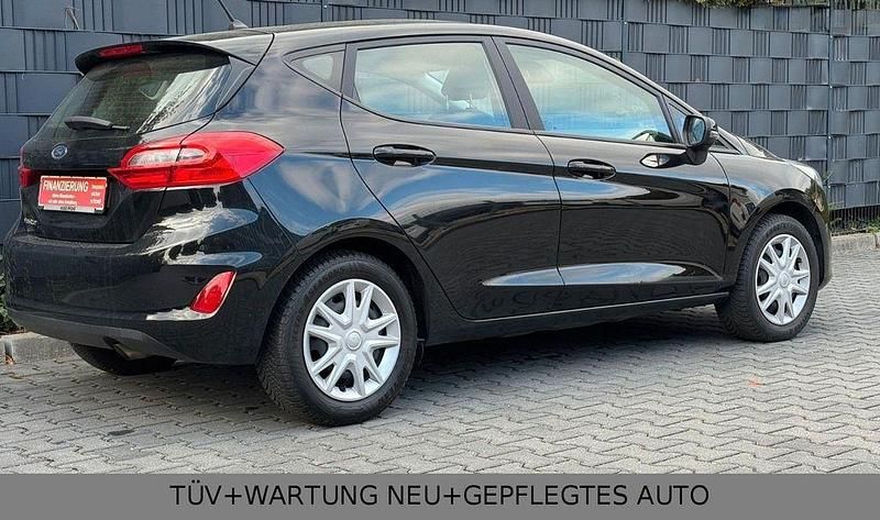 Gebraucht Ford Fiesta 86 PS (63 kW) 2019 Schwarz Kleinwagen