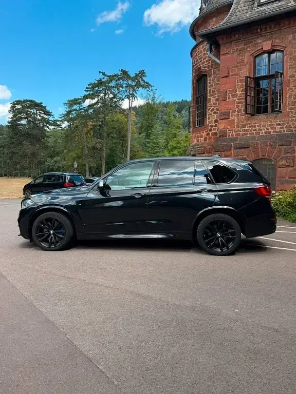 Gebraucht BMW X5 M50 Sport Line 381 PS (280 kW) 2017 Schwarz SUV