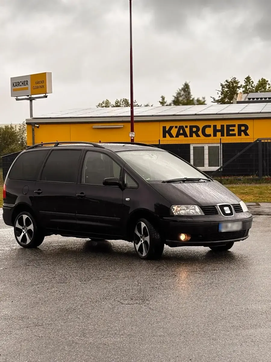 Gebraucht Seat Alhambra 131 PS (96 kW) 2004 Schwarz Van / Kleinbus
