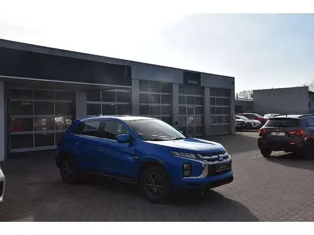 Gebraucht Mitsubishi ASX Spirit 150 PS (110 kW) 2021 Laserblau SUV