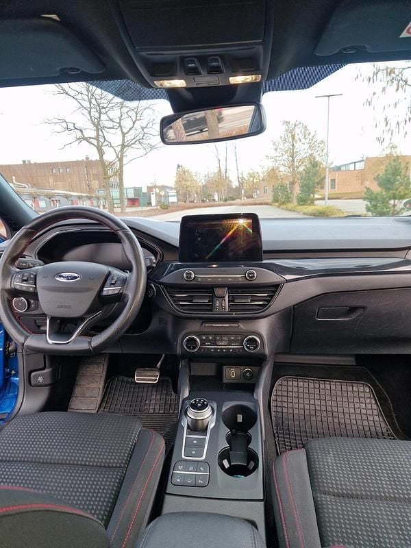 Gebraucht Ford Focus ST-Line 120 PS (88 kW) 2019 Blau Kleinwagen