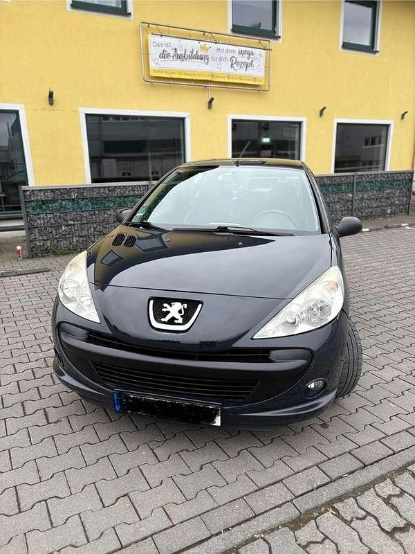 Gebraucht Peugeot 206 60 PS (44 kW) 2011 Limousine