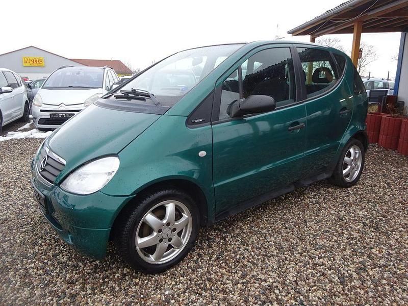 Gebraucht Mercedes A140 Classic 82 PS (60 kW) 2000 Grün Van / Kleinbus
