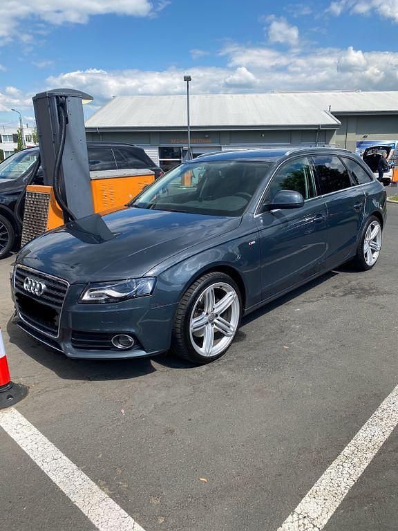 Gebraucht Audi A4 Ambiente 143 PS (105 kW) 2008 Kombi