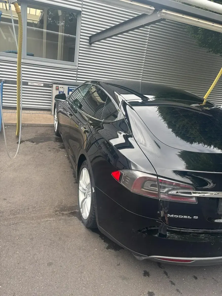 Gebraucht Tesla Model S 236 kW (322 PS) 2016 Schwarz Kleinwagen