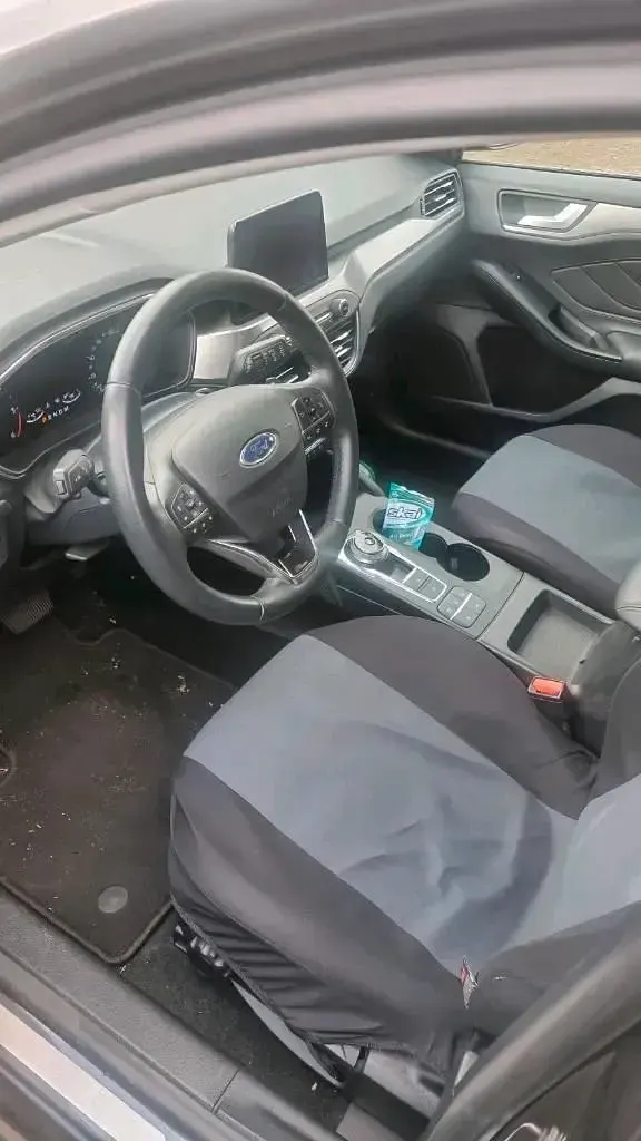 Gebraucht Ford Focus Titanium 120 PS (88 kW) 2020 Silber Kombi