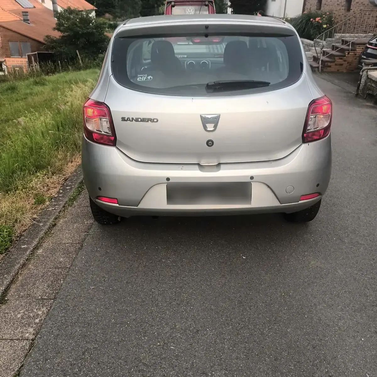 Gebraucht Dacia Sandero 90 PS (66 kW) 2015 Silber Kleinwagen