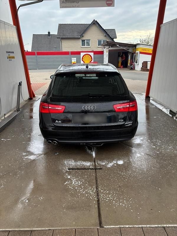 Gebraucht Audi A6 190 PS (139 kW) 2013 Schwarz Kombi