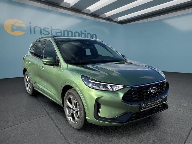 Gebraucht Ford Kuga ST-Line 186 PS (136 kW) 2025 Grün SUV